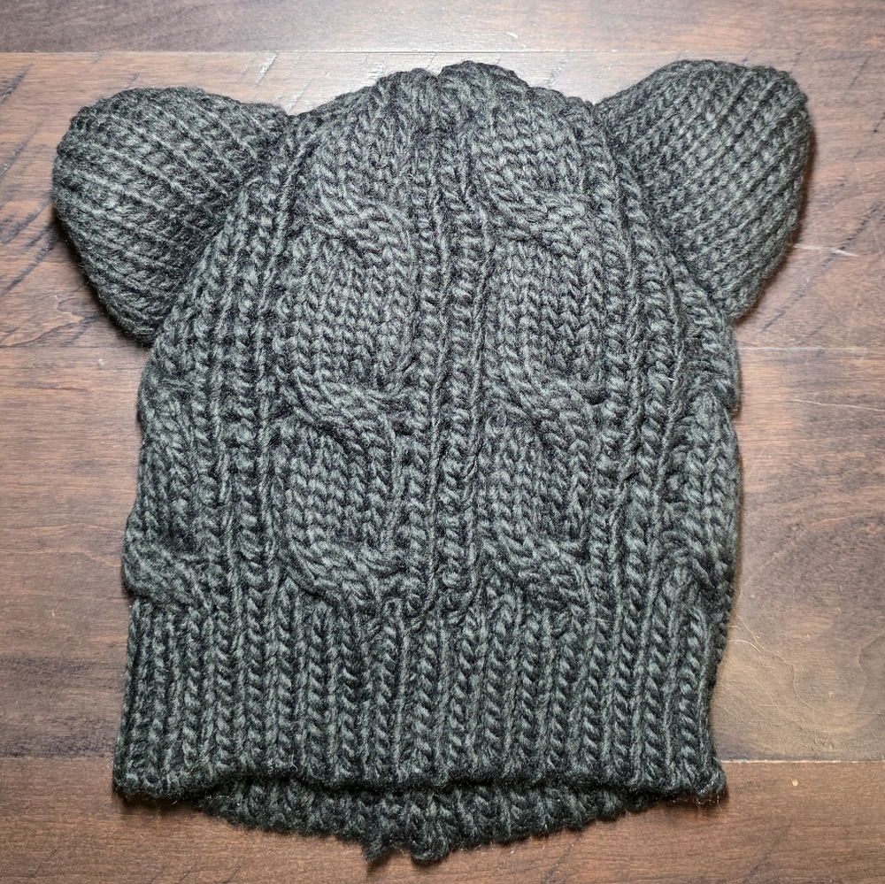 Black Knit Cat Ear Beanie - Picture 5 of 7